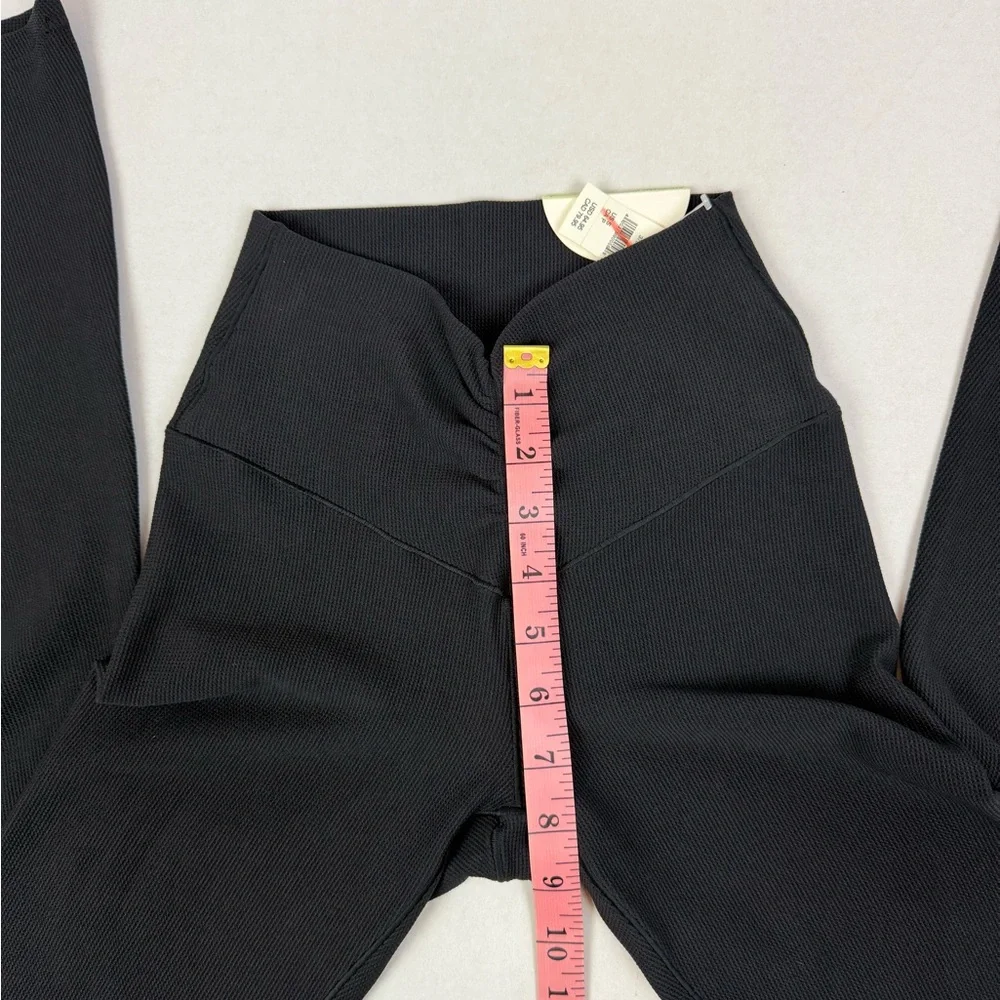 NWT Aerie OFFLINE High Rise Flare Leggings Black Ribbed Yoga Pants S - Picture 10 of 11